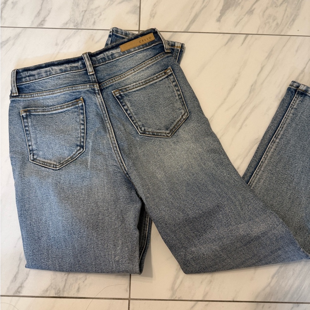 Cello Women's Straight Leg Blue Jeans - Picture 4 of 4